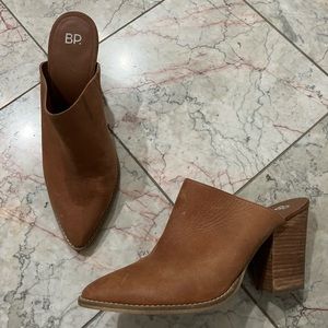 Size 12M BP Mules